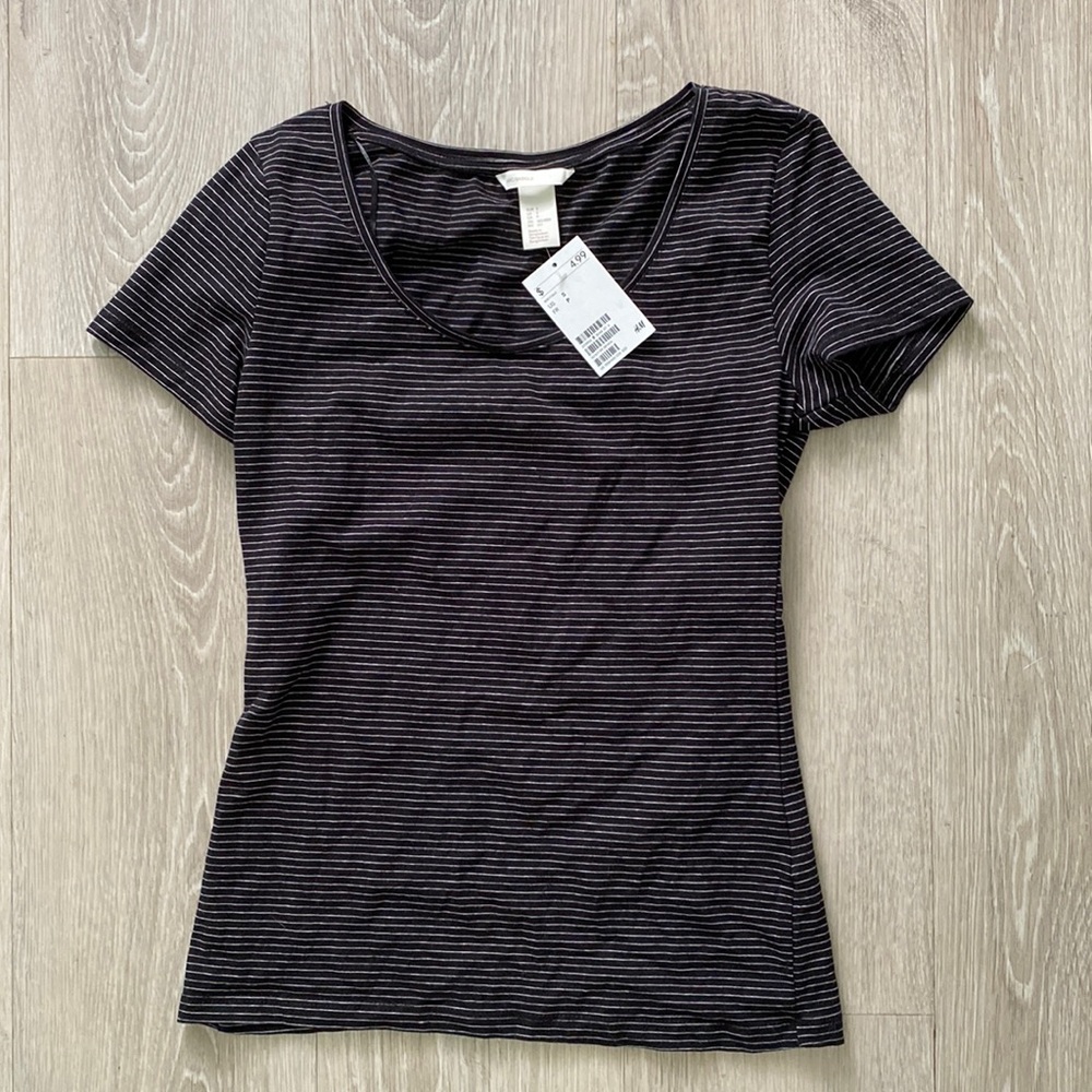H&M White and Black Striped Basic Tee